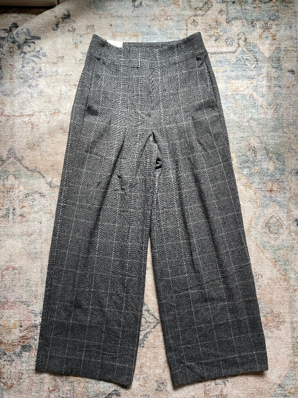 Banana Republic Pleated Wide Leg Pants